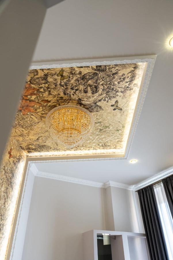 Queen Cattleya Suite Genoa Exterior photo